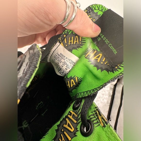 Men’s Batman Joker Converse High Top Sneakers - Picture 6 of 8